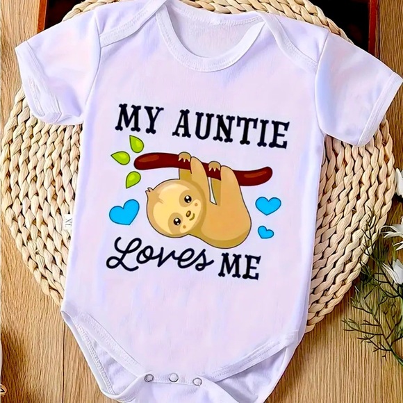 White Baby Onesie - My Auntie Loves Me - Picture 1 of 6